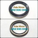 Oil Seal Gardan Depan - Truck Nissan Euro II PK260CT - CWA260